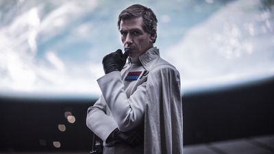 Rogue One’s Ben Mendelsohn Called Out A Rebel Phone Case On TikTok, And Star Wars Fans Will Be Amused