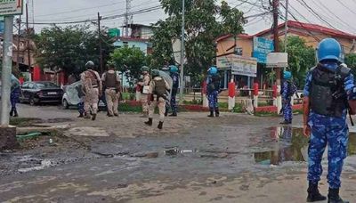 Manipur Violence: Two injured in clashes between security forces and mobs in Imphal; Attempts to torch BJP leaders houses