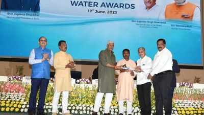 Andhra Pradesh receives four national water awards