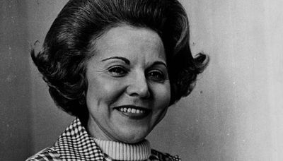 Covering LGBTQ+ issues, including an Ann Landers column lauded as ‘a beacon of light in a dark world’