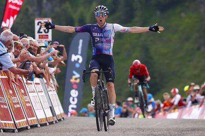 Route d'Occitanie: Michael Woods takes summit victory on stage 3