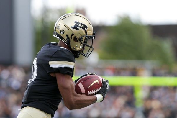 NFLPA names New Orleans Saints WR Chris Olave a 2023 Rising Star