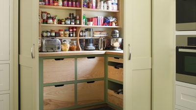 How to keep a pantry cool in hot weather – 6 ways to keep things fresh