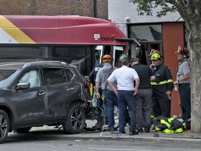 16 were injured when a Baltimore bus crashed into 2 cars and an apartment building