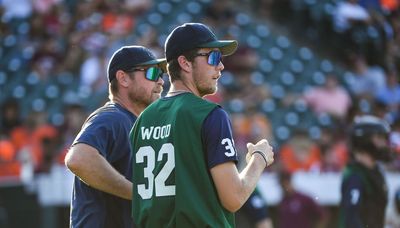 Wood chip: Justin Wood, Kerry’s son, drawing father back into baseball at New Trier