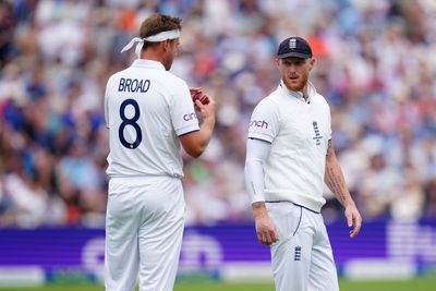 Day three of first Ashes Test: England and Australia look to take control