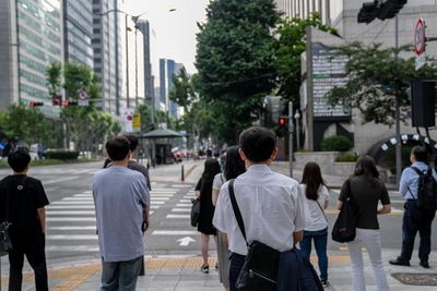 Death from overwork: young Koreans rebel against culture of long hours