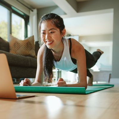 Calisthenics workouts are at breakout on Google - here's how they improve both muscle and flexibility from home