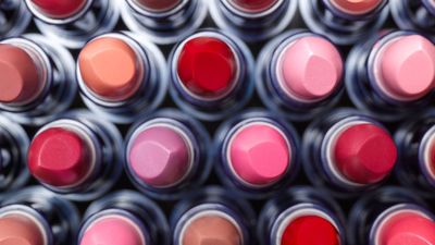 This lipstick shade looks good on everyone (yes, everyone) according to a color analyst