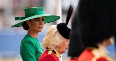 Kate Middleton's 'swift head turn' as Camilla gives King Charles 'stern' talk, says expert