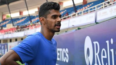 Murali Sreeshankar gave dope sample voluntarily so that nobody points finger of suspicion after big jump: Father