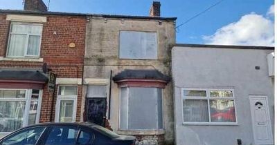 Three-bedroom house is a steal for just £19k - but only place a bid if you like a gamble