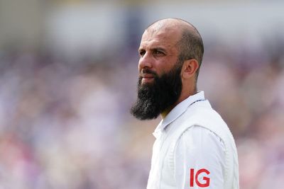 Moeen Ali fined by ICC for using unauthorised drying spray on his bowling hand