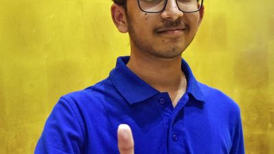 15-hour daily grind propels Telangana teen to JEE topper position
