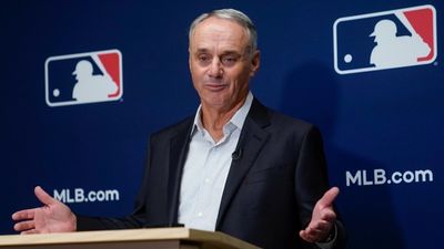 Ex-A’s Pitcher Blasts MLB Commissioner for Mocking Oakland Fans