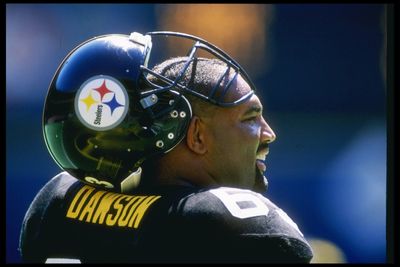 Mike Webster vs. Dermontti Dawson: Who is the greatest Steelers center of all time?