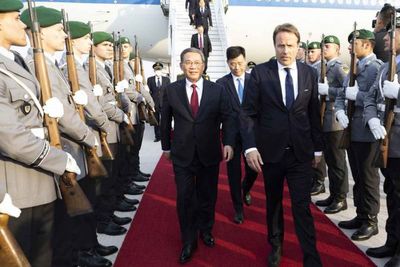 Chinese premier hopes for closer ties with Germany