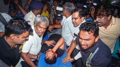 T.N. Senthilbalaji arrest | Minister is feigning illness, want him back in custody on discharge from hospital: ED to SC