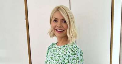 New Look's 'gorgeous' £36 midi dress modelled by Holly Willoughby that's perfect for the summer