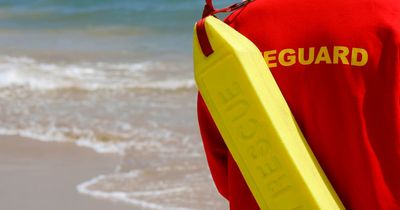 Two lifeguards hospitalised after freak lightning strike on Kerry beach
