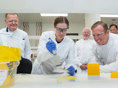 Needle-free vaccine innovator launches Qld manufacturing hub