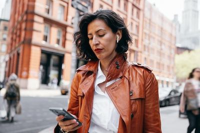 Do Airpods Cause Hearing Loss? This Science-Backed Trick Will Protect Your Ears