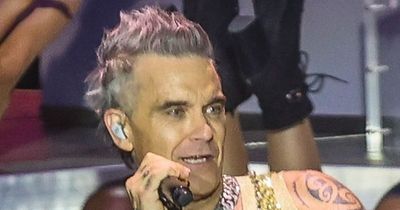 Robbie Williams stops concert mid-way and tells crowd 'I'm f***ed' from 'long Covid'