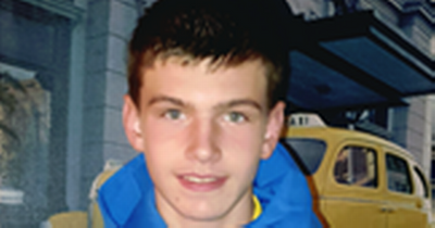 Dying Coatbridge schoolboy begged for his mum after being stabbed at Glasgow train station