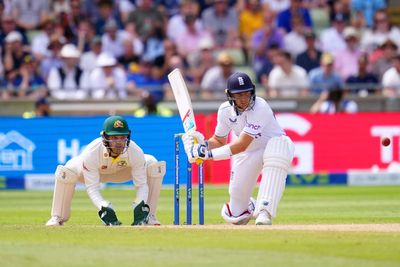 England set Australia target of 281 on day four of thrilling first Ashes Test