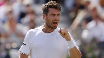 Cameron Norrie back in the groove on grass at Queen's Club