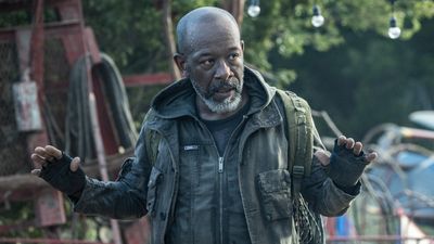 Fear the Walking Dead teases crossover with Rick and Michonne spin-off in midseason finale