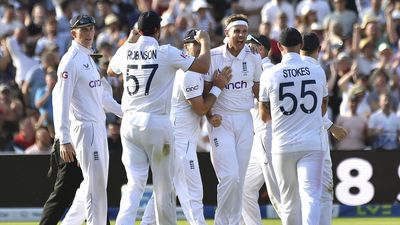 The Ashes 2023 | Brilliant Broad gives England slight edge in first Test against Australia