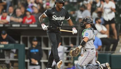 White Sox shortstop Tim Anderson misses second straight start in 5-2 loss to Rangers