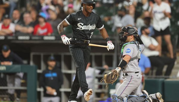 Elvis Andrus' voice heard loud and clear in White Sox clubhouse - Chicago  Sun-Times
