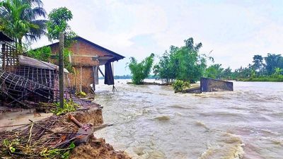 Assam floods | 31,000 people affected in 10 districts