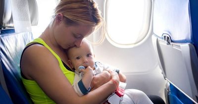 Five tips for families to sit together on holiday flights without paying extra