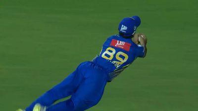 Watch: Murugan Ashwin takes a stunning 'superman' catch in TNPL 2023