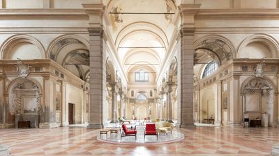 Inside Volumnia gallery: design in a Renaissance church