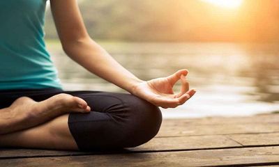 Go stylish with these 5 Yoga athleisure