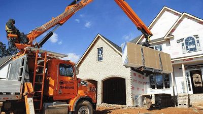 Housing Market on Road to Recovery as Fed Rates Near Peak -- but Bumps Remain