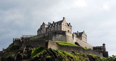 Edinburgh Castle hits back after tourist brands it 'ridiculously expensive' over £3.50 charge
