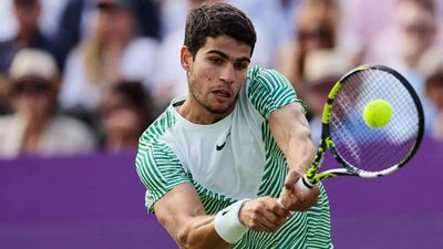 Carlos Alcaraz made to sweat on Queen's Club debut