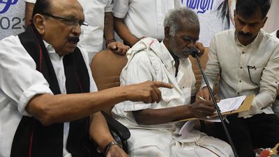 MDMK launches signature campaign to recall Tamil Nadu Governor