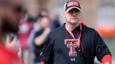 Texas Tech’s Joey McGuire Climbs 220-Foot Crane After Twitter Challenge