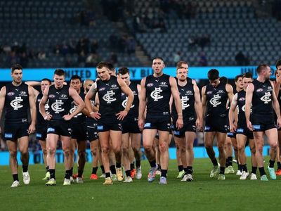 Carlton coach wants more support for captain Cripps