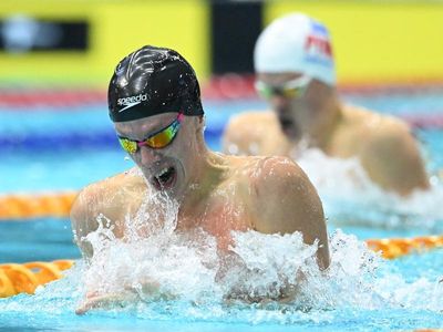 Stubblety-Cook looks to British breaststroke ace Peaty