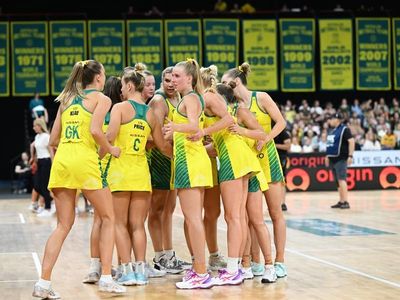 Diamonds set for Netball World Cup after contract deal