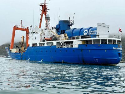 ‘How dangerous the ocean can be’: Canadian city rallies for Titan rescue