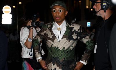 Pharrell Williams hits Paris catwalk with Louis Vuitton menswear debut
