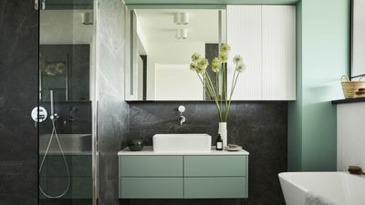 7 hacks to make a small bathroom look bigger